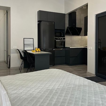 Miamo Apart Городоцька 45 Lviv Extérieur photo