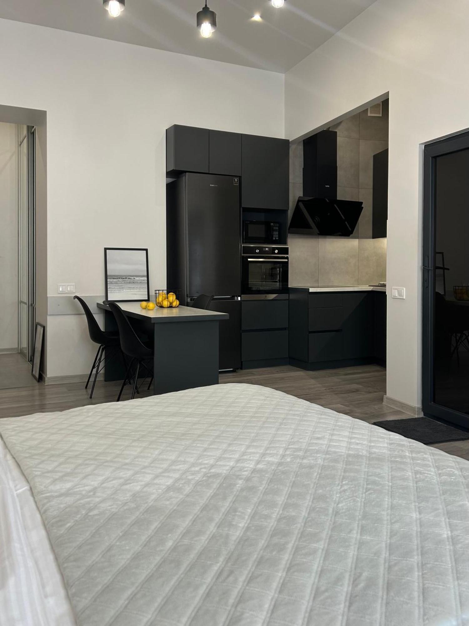 Miamo Apart Городоцька 45 Lviv Extérieur photo
